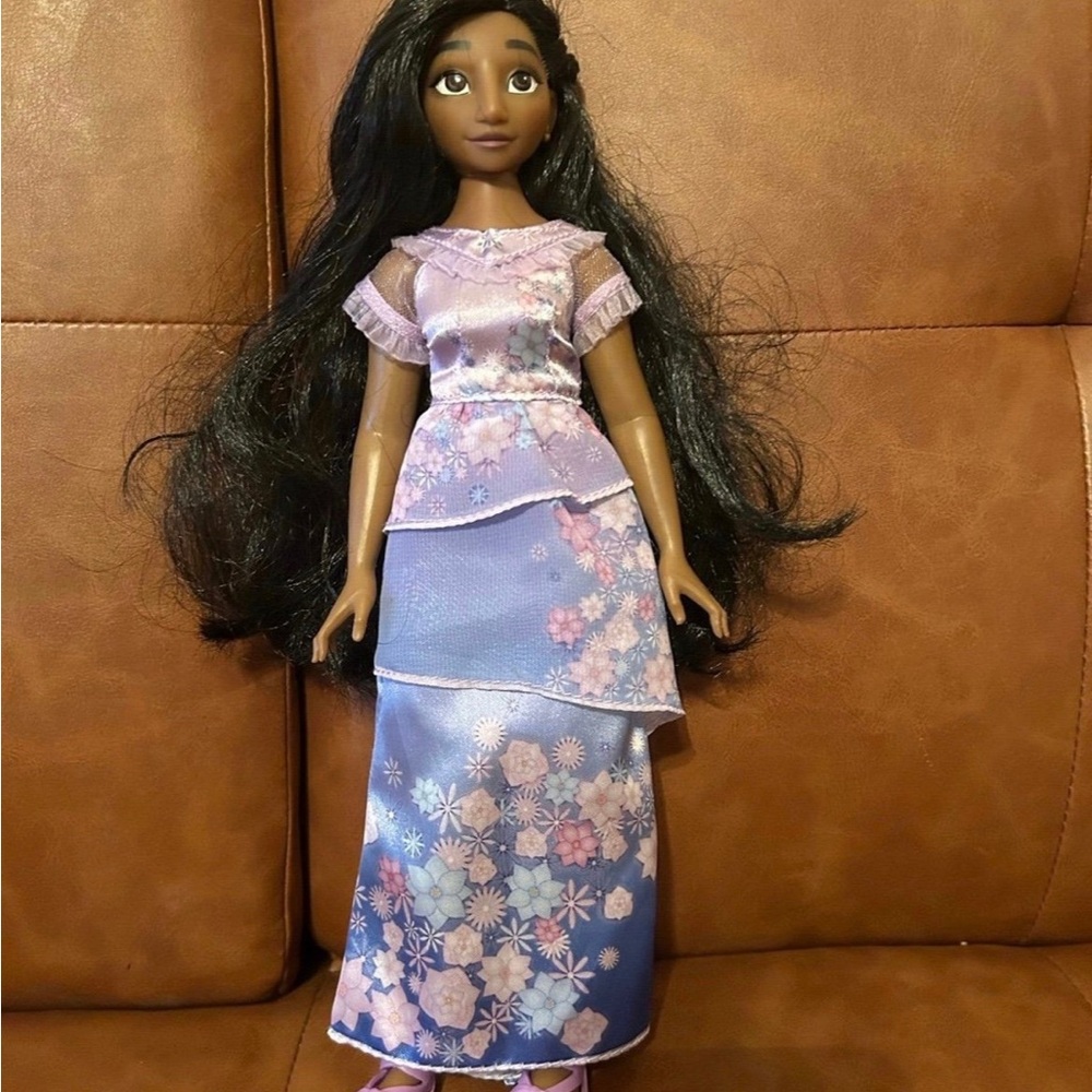Disney Isabela Doll